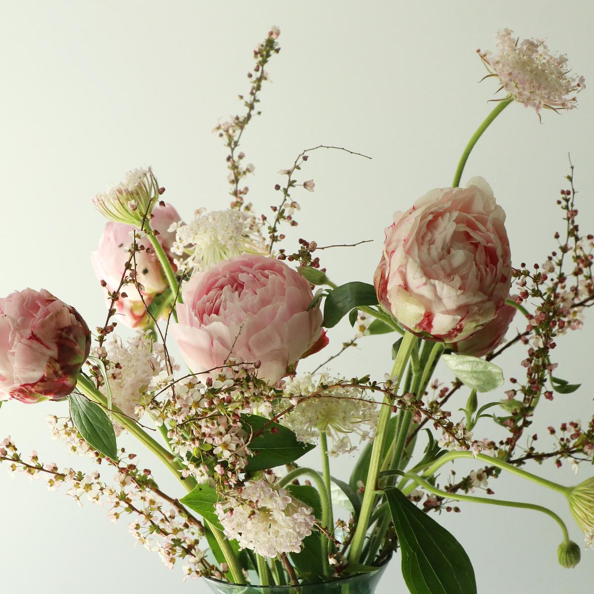 부드럽게 흐르는
로맨틱 레이어